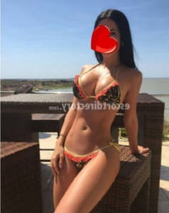 Pusia - escort BorneSulinowo