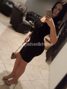 Alisa - escort Złoczew