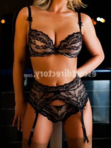 Fiona - escort Mrozy