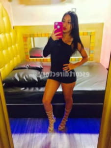 Kayla - escort Krobia