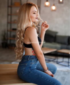 Onlineola - escort Strzegom