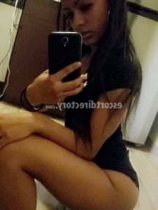 Varlesca - escort Brzesko