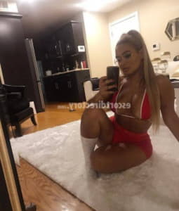 Amilia - escort KuźniaRaciborska
