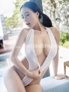 Ewcia - escort Łaszczów