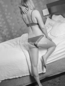 Kendi - escort Wołów