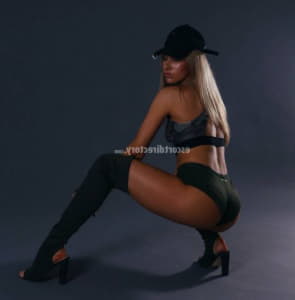 Claudia - escort Kalety